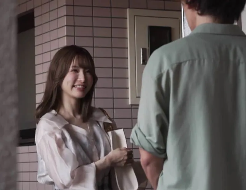 Tranh thủ 2 ngày vợ yêu đi vắng ở nhà nện em nhà kề bên xinh đẹp mới chuyển tới